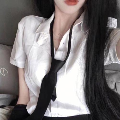 宴律你的初恋来面试了